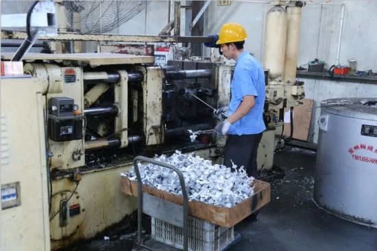 Accessoire de bateau de moulage sous pression de précision personnalisé direct d'usine pour la marine